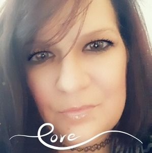 Meet your Posher, Dis corinne